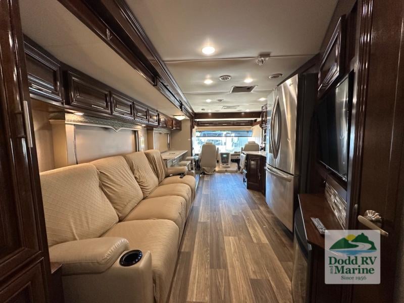 Pre-Owned 2019 Forest River RV 369DS - photo - 5