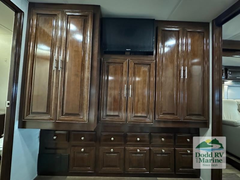 Pre-Owned 2019 Forest River RV 369DS - photo - 35