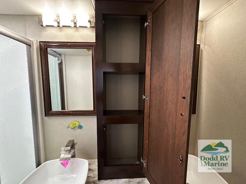 Pre-Owned 2019 Forest River RV 369DS - photo - 42