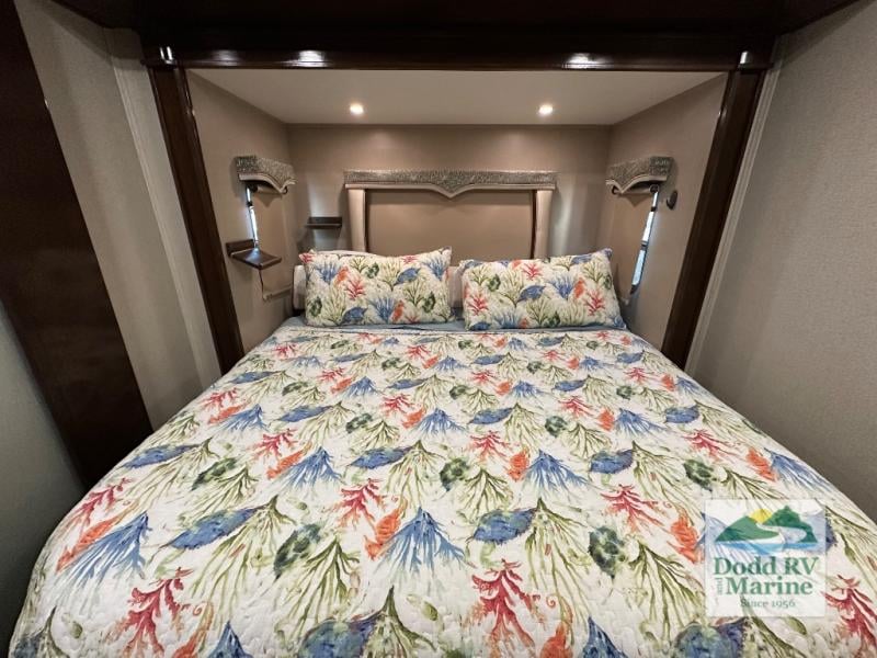 Pre-Owned 2019 Forest River RV 369DS - photo - 32