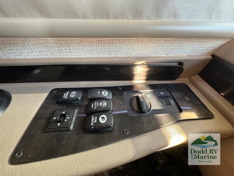 Pre-Owned 2019 Forest River RV 369DS - photo - 59