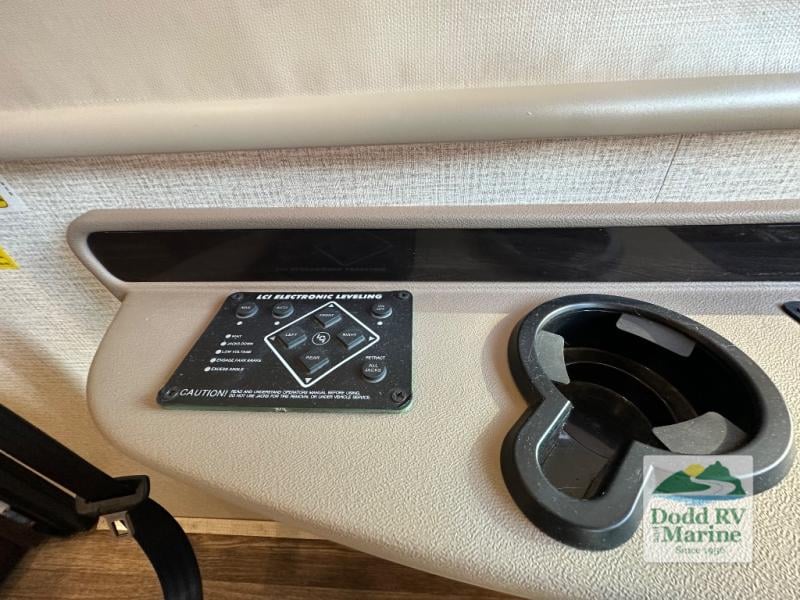 Pre-Owned 2019 Forest River RV 369DS - photo - 58