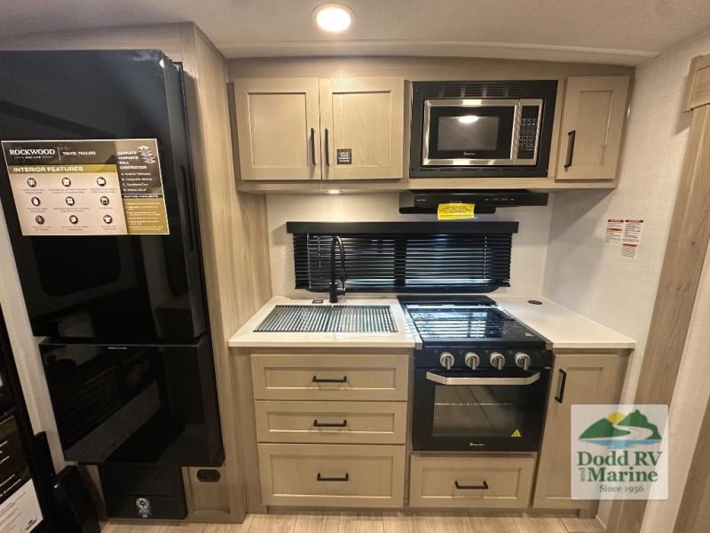 New 2026 Forest River RV 2515S - photo - 7