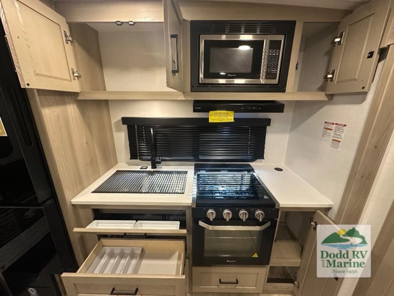 New 2026 Forest River RV 2515S - photo - 9