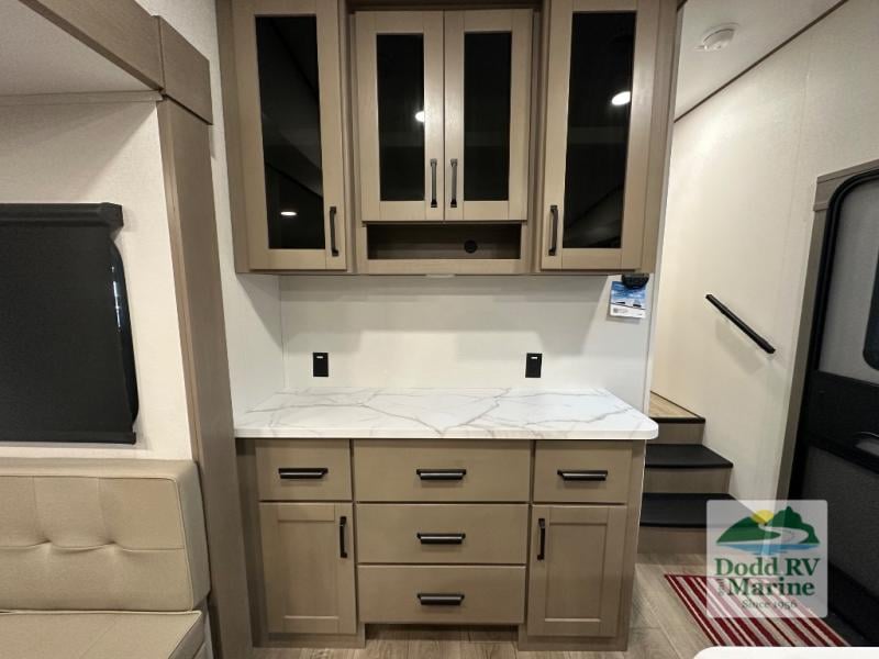 New 2026 Grand Design 28RL - photo - 18
