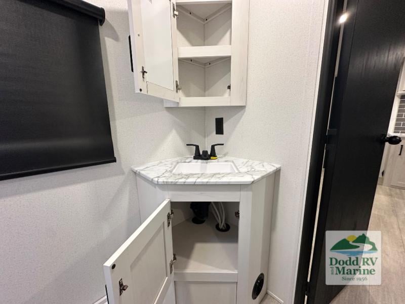 New 2026 Forest River RV 2430BHS - photo - 39