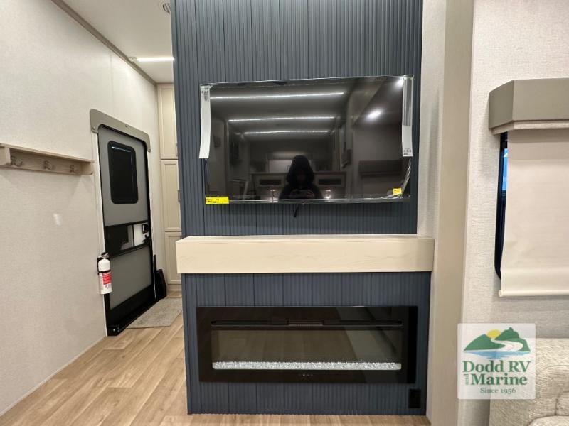 New 2026 Forest River RV 388FKH - photo - 31