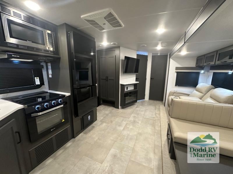 Pre-Owned 2025 Forest River RV 2608BS - photo - 5