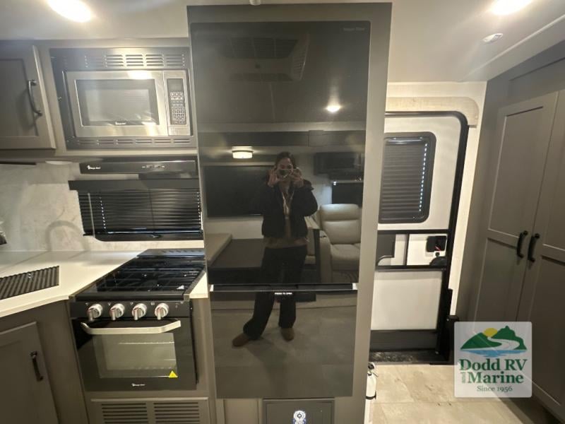 Pre-Owned 2025 Forest River RV 2608BS - photo - 18