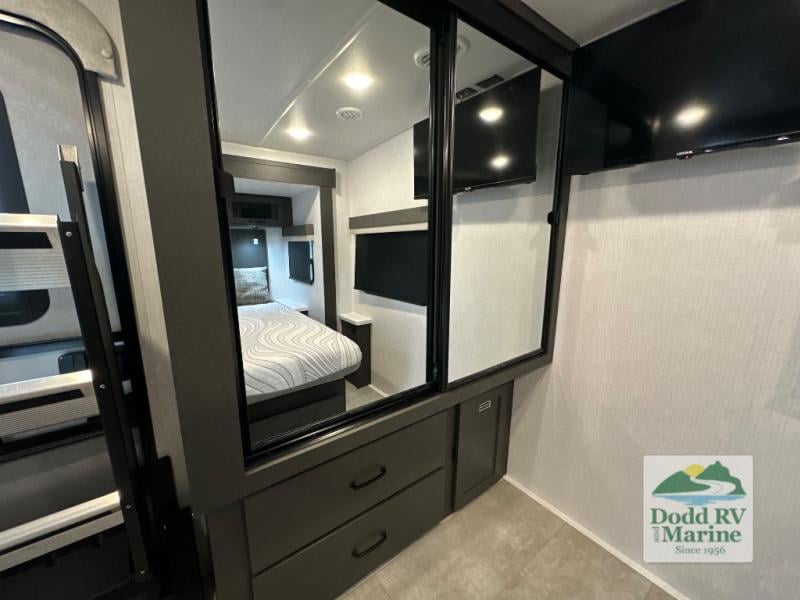 Pre-Owned 2025 Forest River RV 2608BS - photo - 33