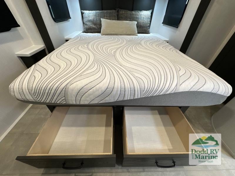 Pre-Owned 2025 Forest River RV 2608BS - photo - 31