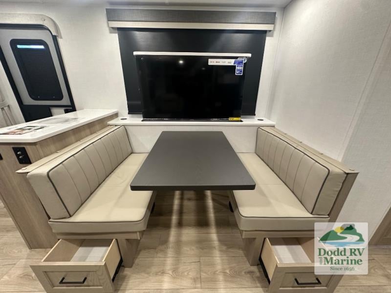 New 2026 Forest River RV 2522FB - photo - 21