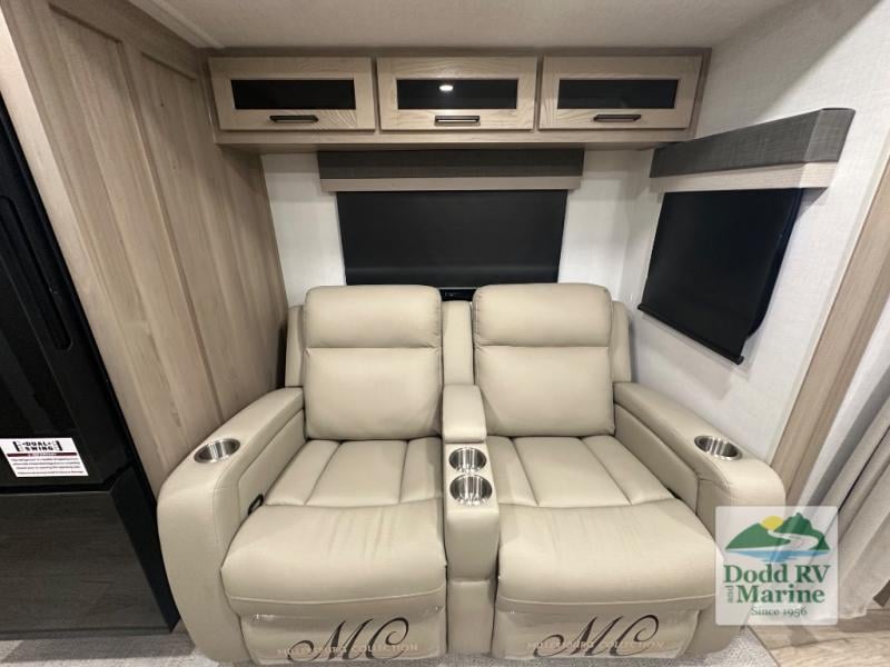 New 2026 Forest River RV 2522FB - photo - 22