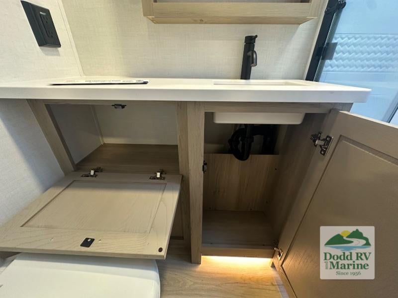 New 2026 Forest River RV 2522FB - photo - 37