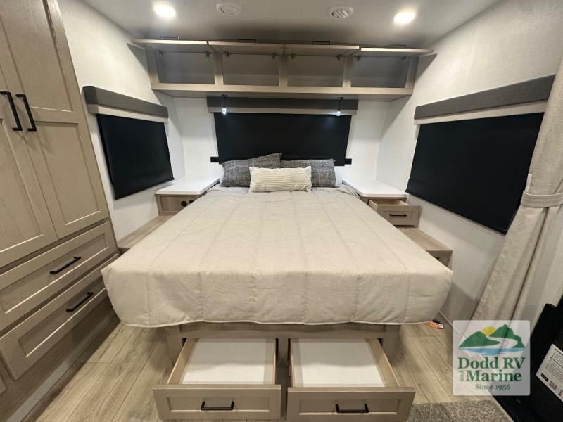 New 2026 Forest River RV 2522FB - photo - 29