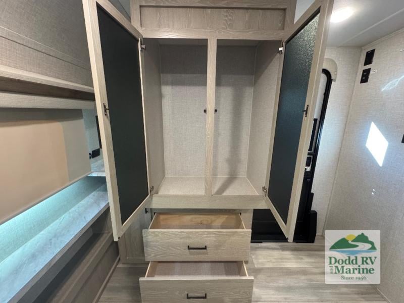 Pre-Owned 2023 Forest River RV 2614BS - photo - 24