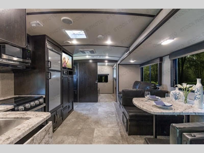 Pre-Owned 2019 Grand Design 3170BH - photo - 46