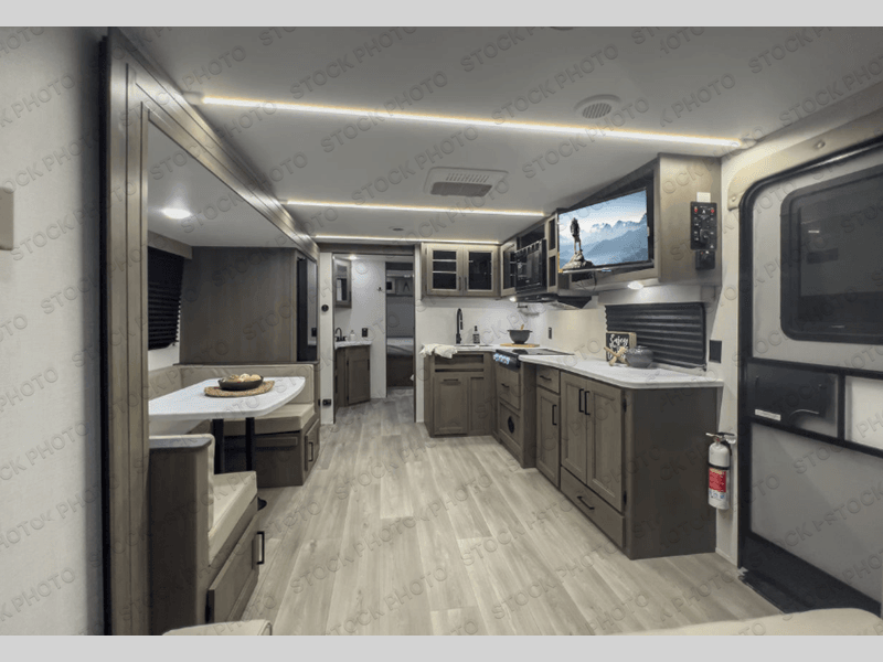 New 2026 Grand Design 245RLT - photo - 43