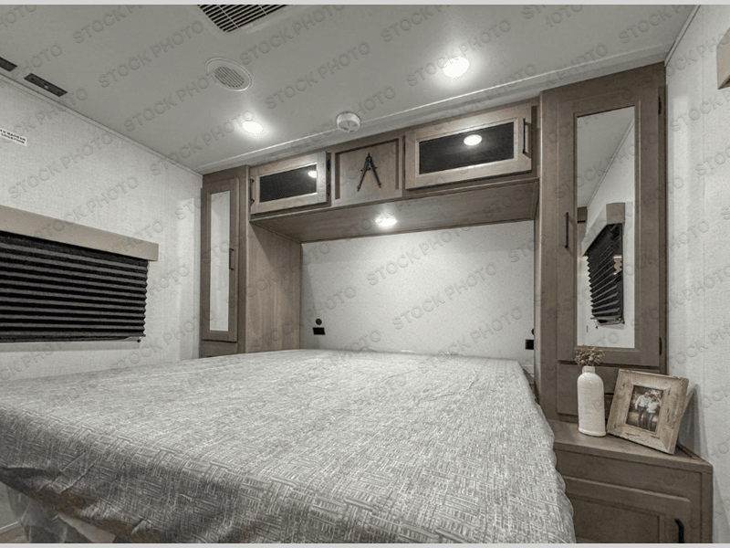 New 2026 Grand Design 295QBT - photo - 33