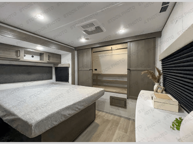 New 2026 Grand Design 335BHT - photo - 38