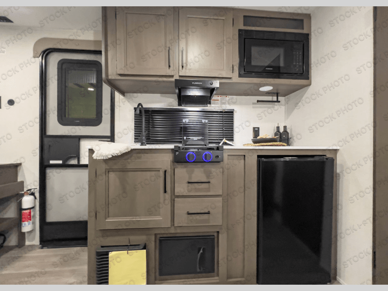 New 2026 Grand Design 151BH - photo - 26