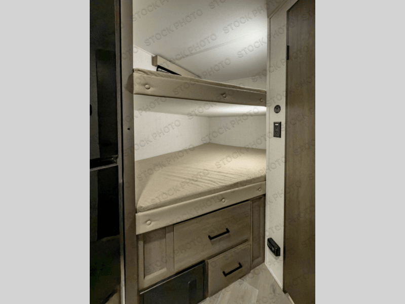 New 2026 Grand Design 161BH - photo - 45