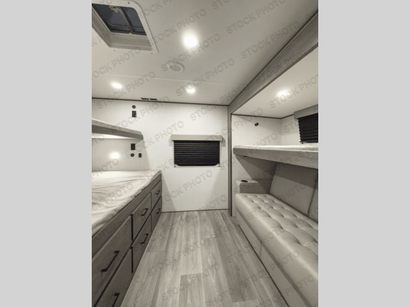 New 2026 Grand Design 325BHT - photo - 35